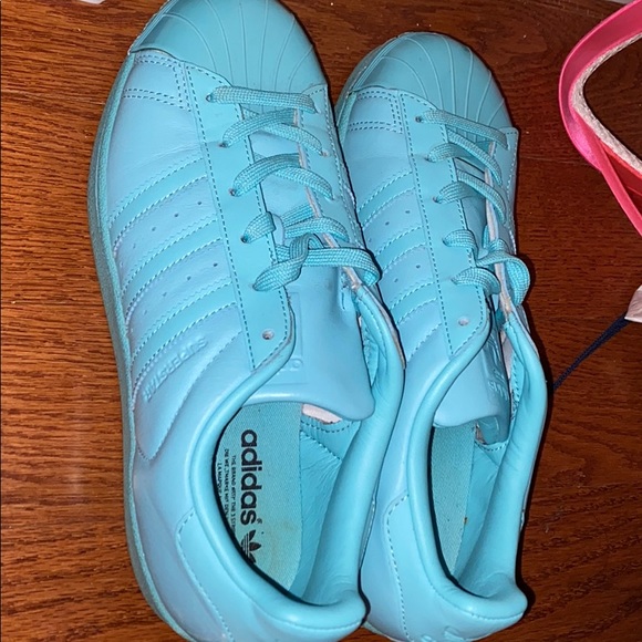 Blue adidas superstars - Picture 2 of 2